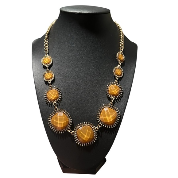 Elegant Gold Necklace with Amber Accents - Picture 1 of 3